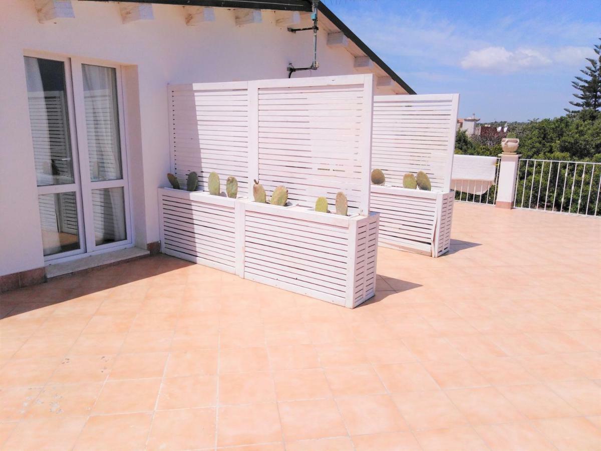 Hotel Residence Noto Marina Exterior foto